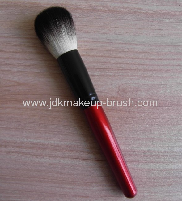 Hot selling powder brush with goat hairand red wooden handle