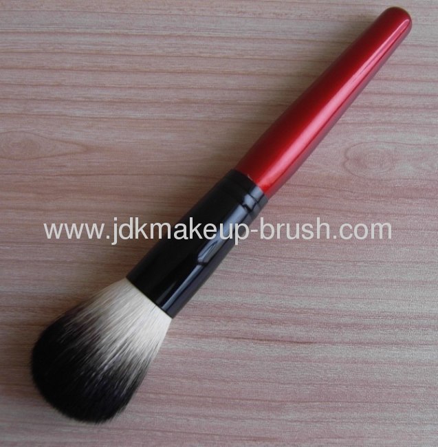 Hot selling powder brush with goat hairand red wooden handle