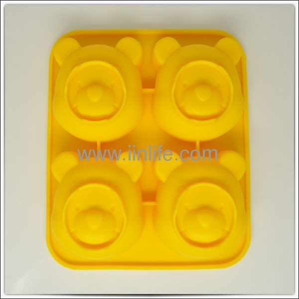 Silicone Winnie the Pooh Shaped Muffin Cupcake Chocolate Candy Cake Baking Mold