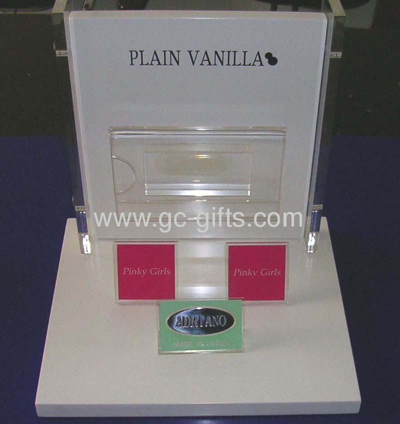 Custom acrylic cosmetic display stands