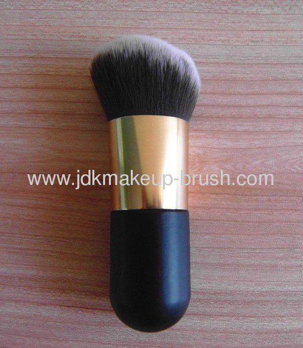 High Quality Makeup Foundation Brush with short Handle