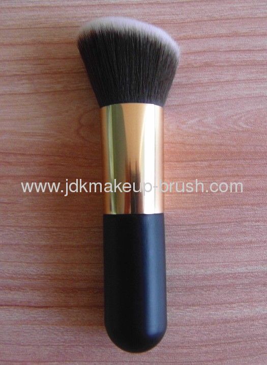 High Quality Makeup Foundation Brush with short Handle