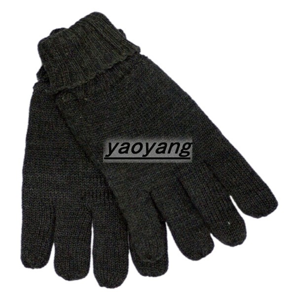 good style and high quality mens knitted gloves