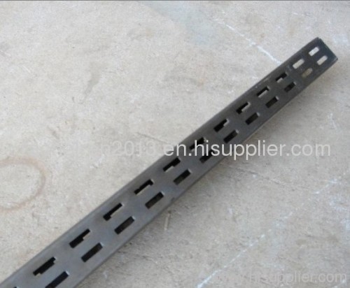 Rectangular hole perforated plate
