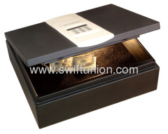 Top open hotel safes