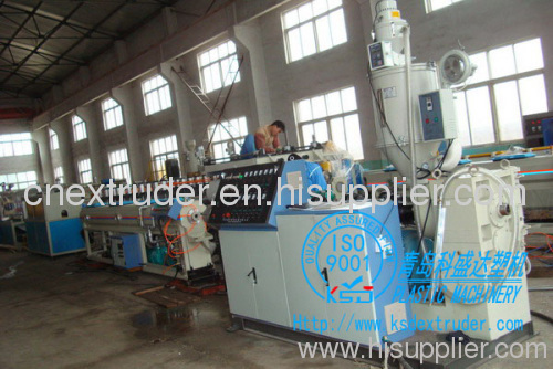 Multi-layer co-extrusion PVC pipe production line