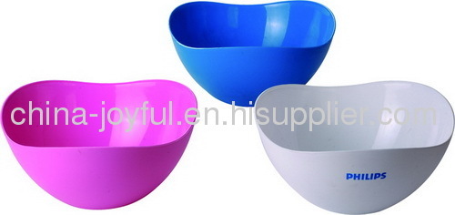 Plastic Salad Bowl in Curve Shape