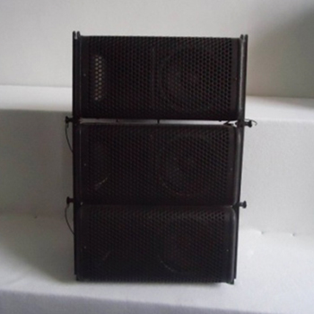 6.5Line Array With 3 Wooden Painted Speaker Boxes