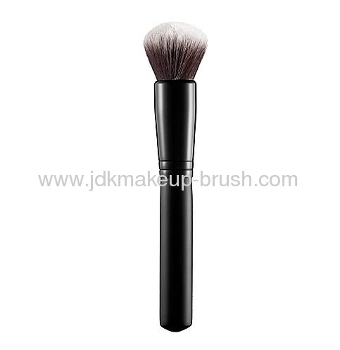 Classic Mineral Powder Brush