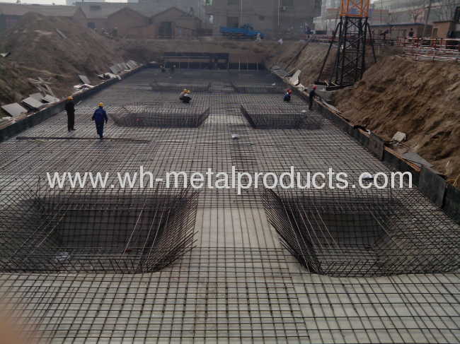 Reinforcing mesh for construction using