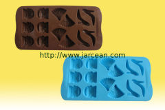 silicone chocolate/butter mould & ice cube tray