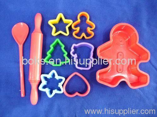 kid baking dinner sets