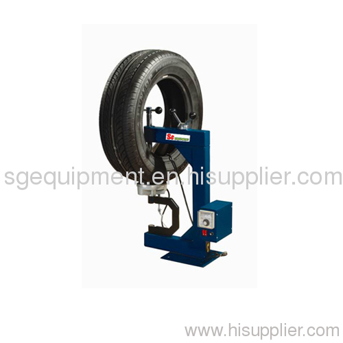 Tyre vulcanizer for small tyre