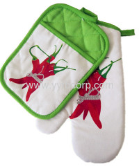 hot pepper printed Microwave Oven Heat Insulation Glove & Coaster set