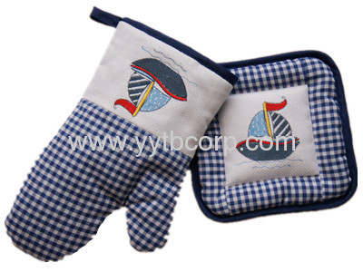 letter printed canvas microwave glove & coaster set