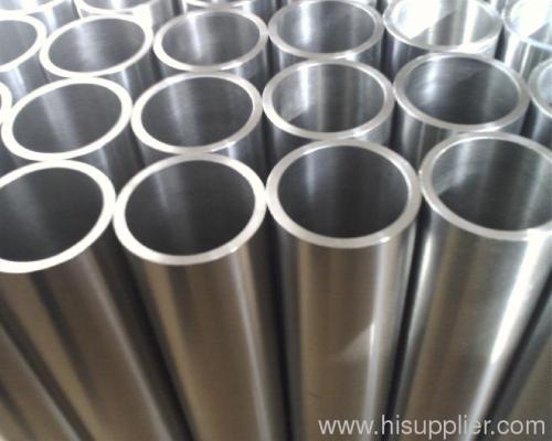 HOT ROLLED SEAMLESS STEEL PIPE FOR GAS AND OIL
