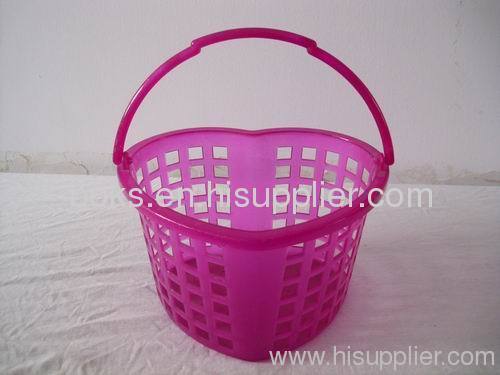 Plastic heart shape hanging Basket