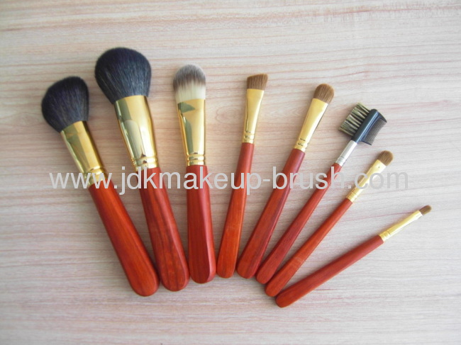 Top Quality 8pcs cosmetic makeup brush set with red sandalwood handle
