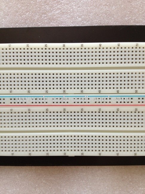 ZY-203 - - 1360 points solderless breadboard