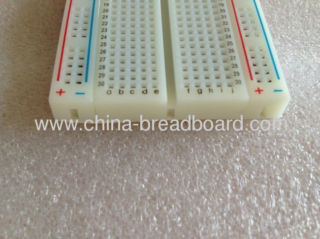 400 points solderless breadboard