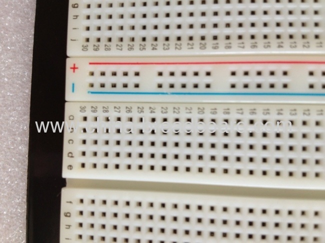 ZY-6003 - - 1100 points solderless breadboard