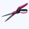 Pivoting Grass Shears