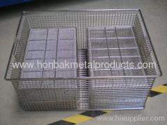 customized stainless steel wire basket/disinfection basket