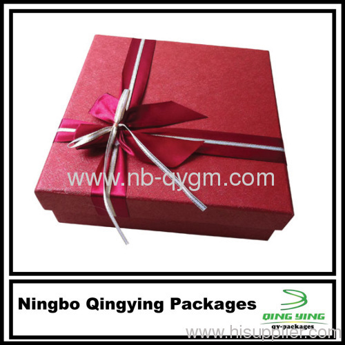 Eco-friendly Medium Square Gift Boxes with Ribbon Bow