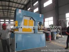 dual cylinder hydraulic shearing machine