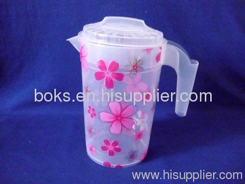 1.4L plastic pitcher with handle