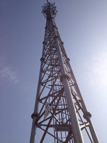 FREE-STANDING STEEL LATTICE TOWER