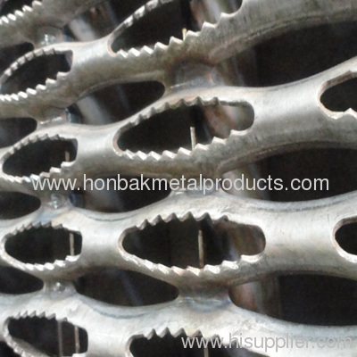 Anti-Skid Perforated Plate mesh with crocodilian mouth hole