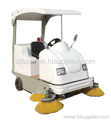 Industrial Ride-on Sweeper Machine