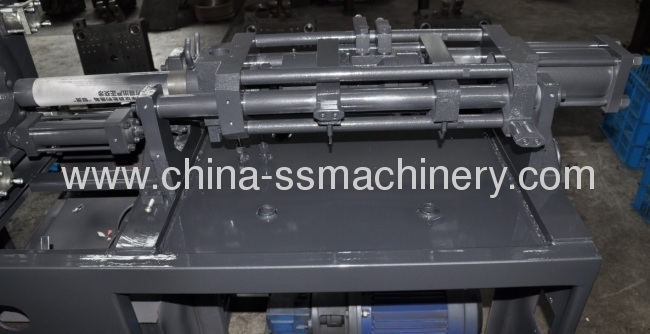 Injection unit of plastic injection machine