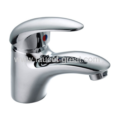 Bathroom lavatory water mixer