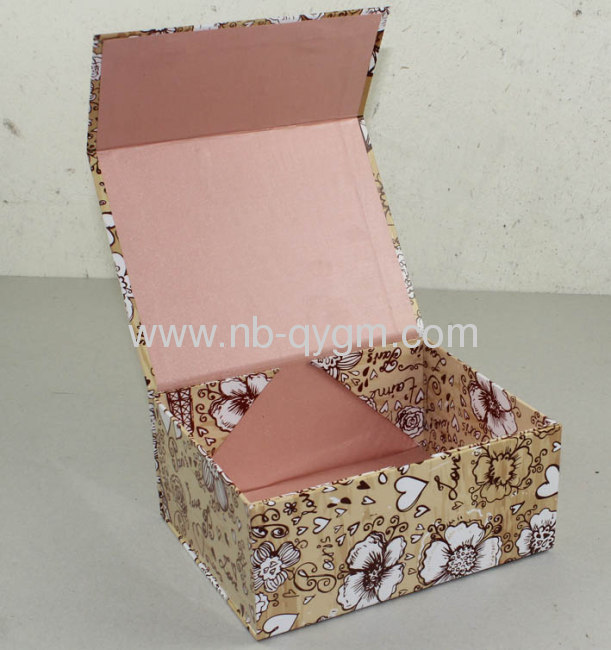 Folding Cardboard Gift Boxes