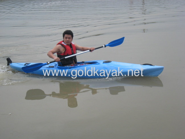 single sit in touring kayak/ whitewater kayak/ solo kayak with PE material