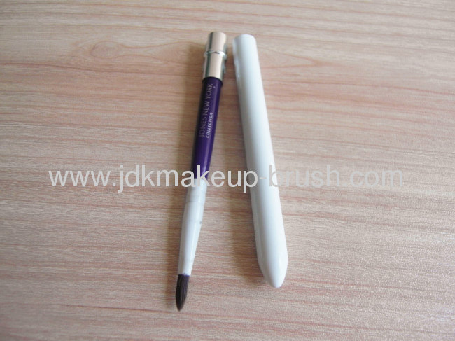 Precise Portable Pearl White Lip Brush