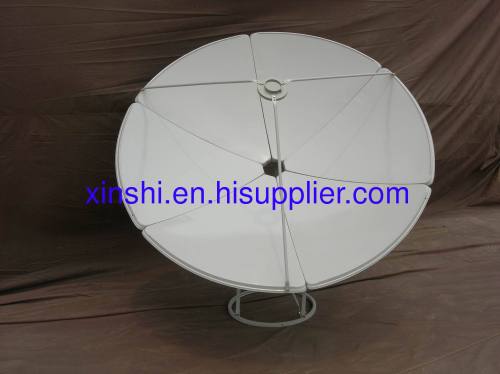 C-band prime focus satellite dish antenna