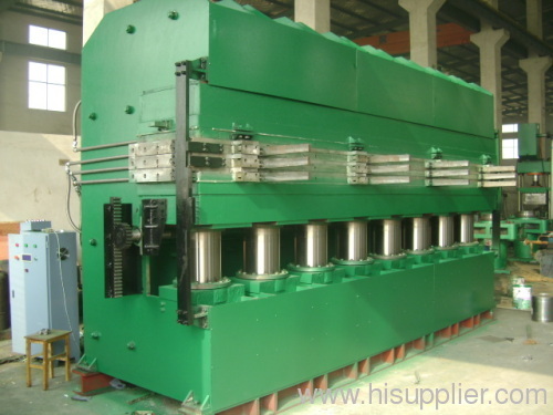 Precured Treads hydraulic press