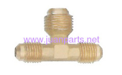 Brass pipe fitting three way reducing tee