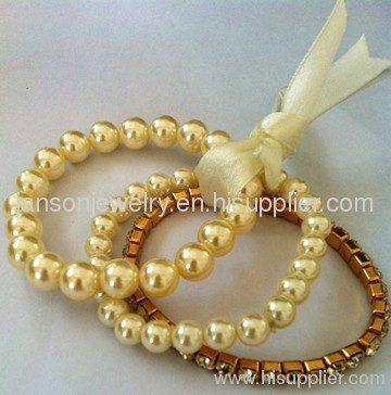 faux pearl rhinestone bangle set