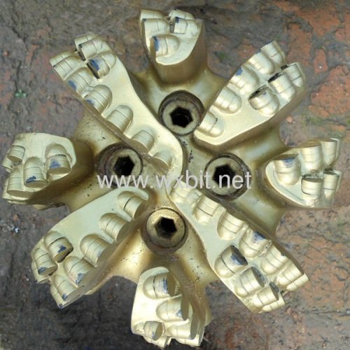 Petroleum steel body pdc drilling bit 