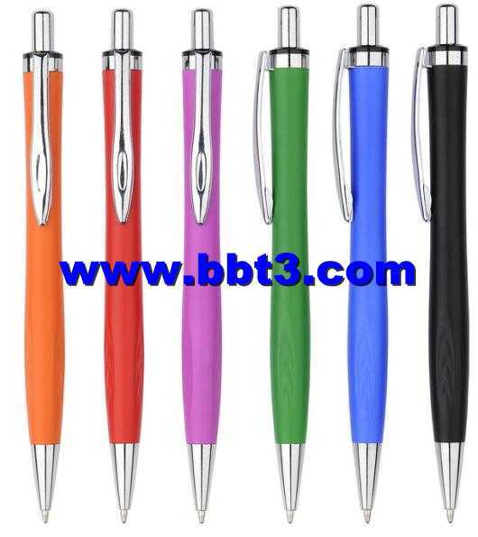 Plastic promotional ballpen with solid color barrel and metal clip