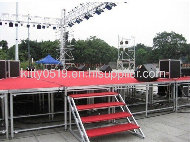 Aluminium crowd barrier for safe