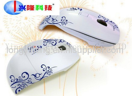 Elegant appearance Blue & White Porcelain foldable wireless mouse 
