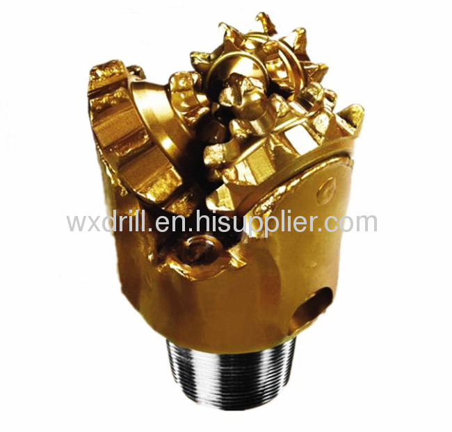 Tricone steel tooth bit for well drilling