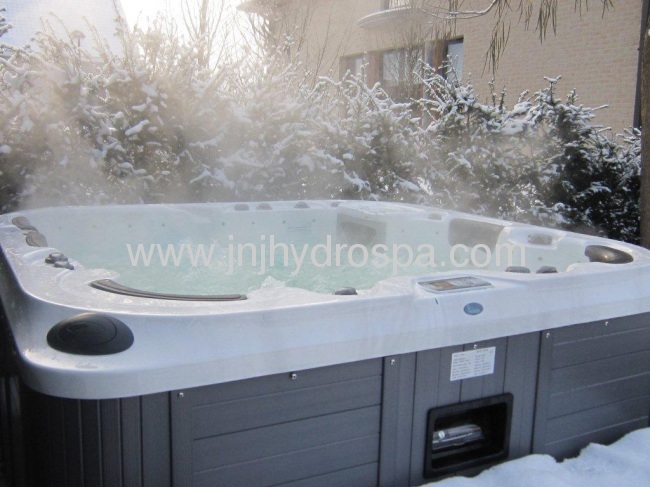  outdoor massage hot tub