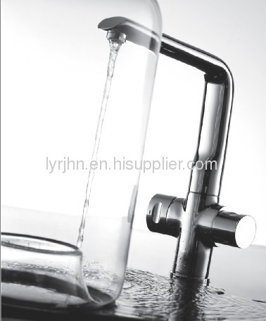 Double handle basin mixer 