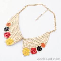 Fashion Trends Temperament Rose Imitated Pearl Collar Necklace